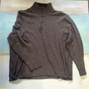 The North Face Quarter-zip sweatshirt